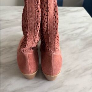 Pedro Garcia Pink Suede Heeled Boots